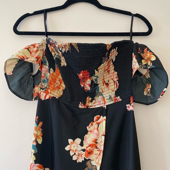 Revolve Floral Maxi Dress - Picture 6 of 13